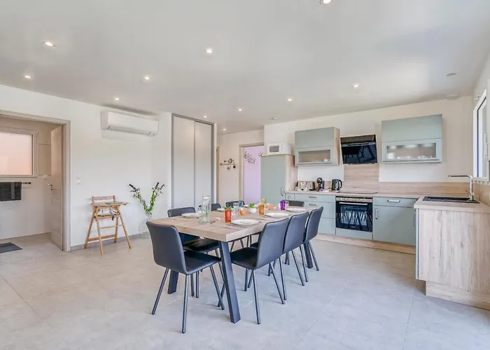 別荘 Les Roseaux Sanchey